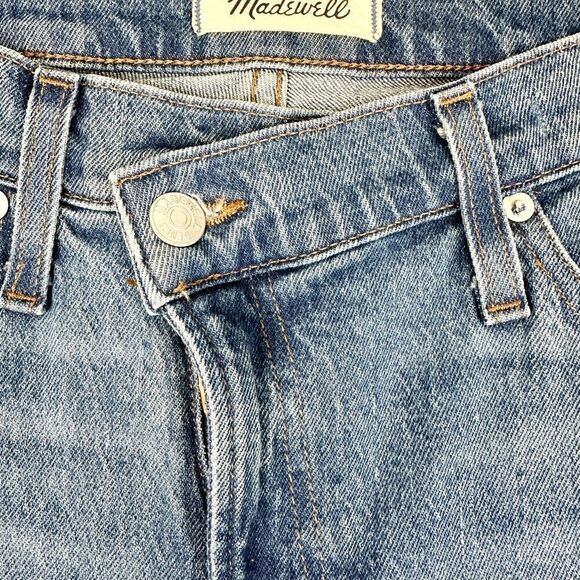 Madewell The Mid Rise Perfect Vintage Straight Jean Criss Cross Edition Size 26 - Picture 8 of 13